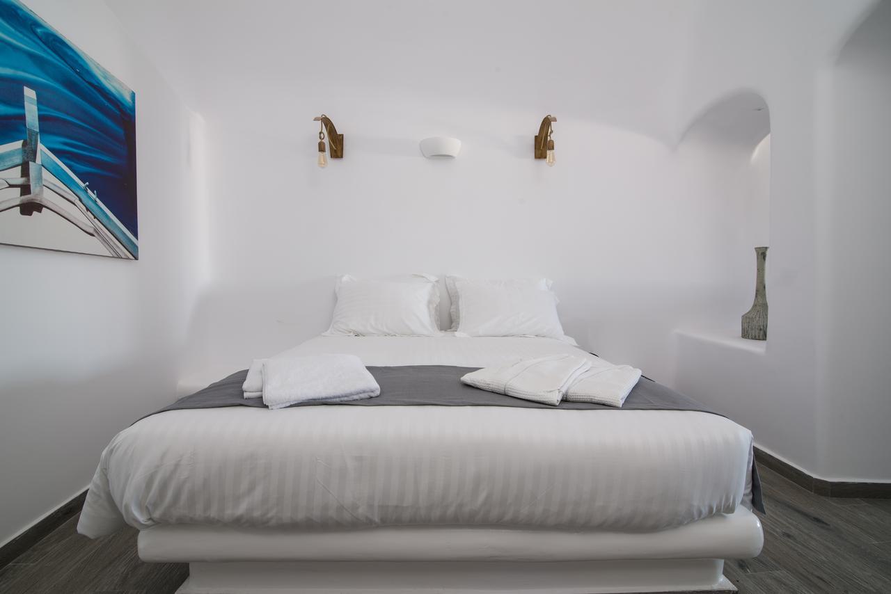 Angel Luxury Suites Fira  Eksteriør billede
